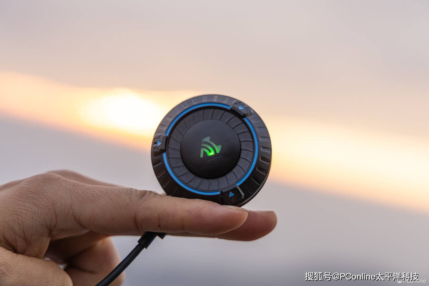 图赏丨小巧轻便随心所往，飞猫随身wifi助力五岳之行