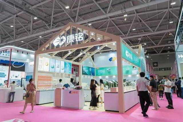 “土葬”377箱资料，“康铭盛事件”相关方被罚2800万