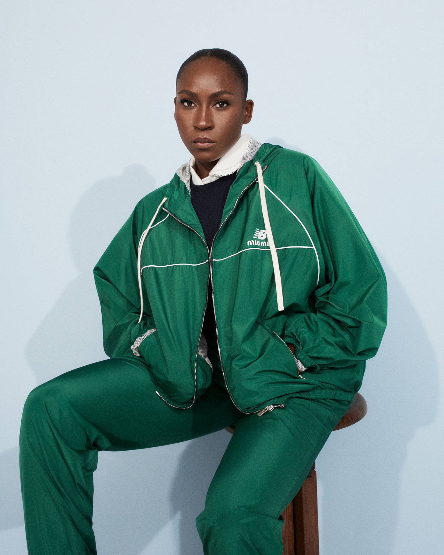 奢侈品媒体｜Coco Gauff演绎New Balance x Miu Miu，舒适与时髦不再二选一｜奢华奢侈媒体 NEW BALANCE X MIU MIU WITH COCO GAUFF合作系列