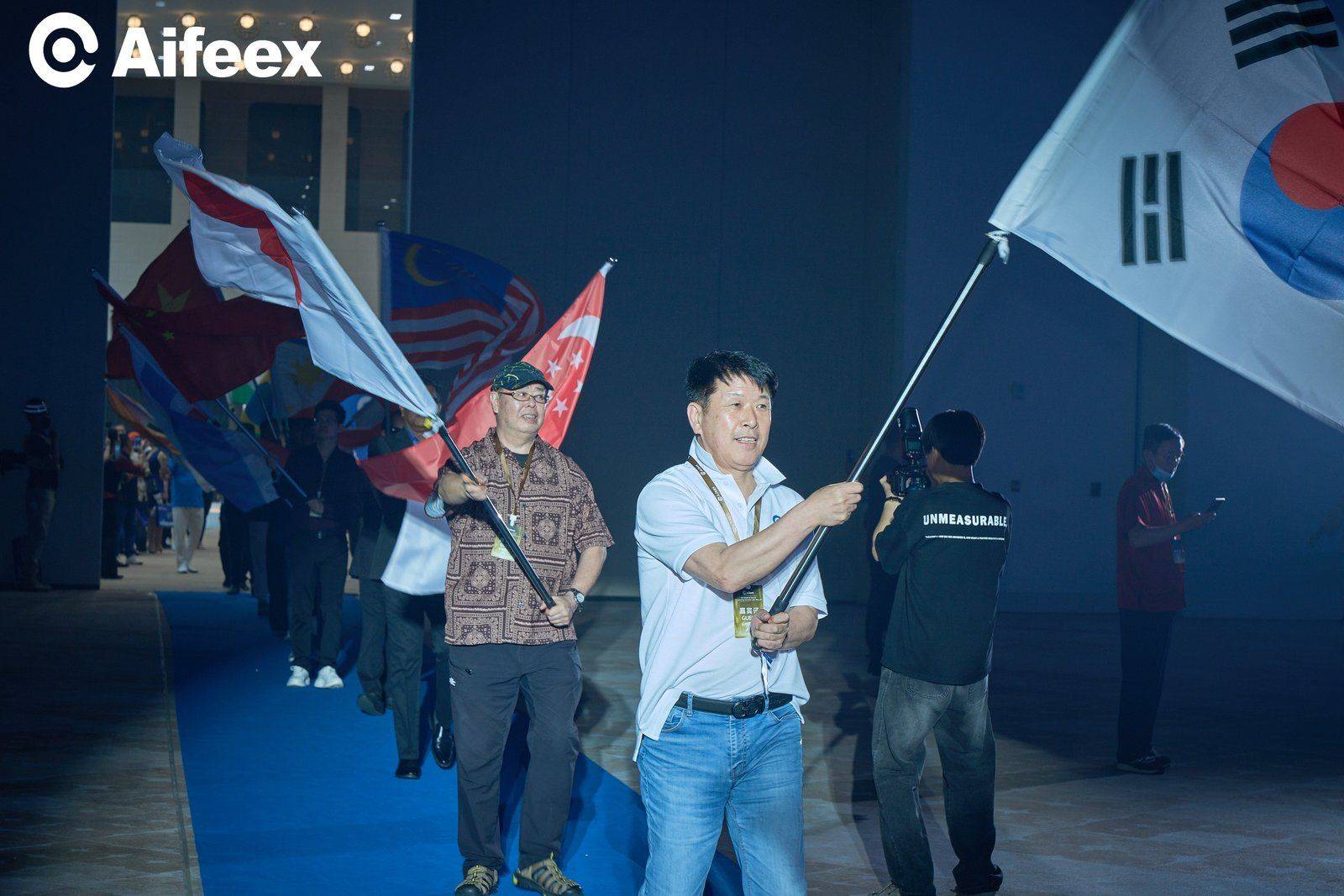 Aifeex全球人工智能高峰会议在曼谷盛大召开，加速全球布局